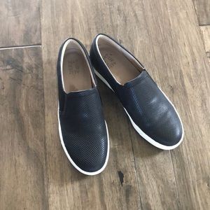 Black Naturalizer Slip On Shoes
